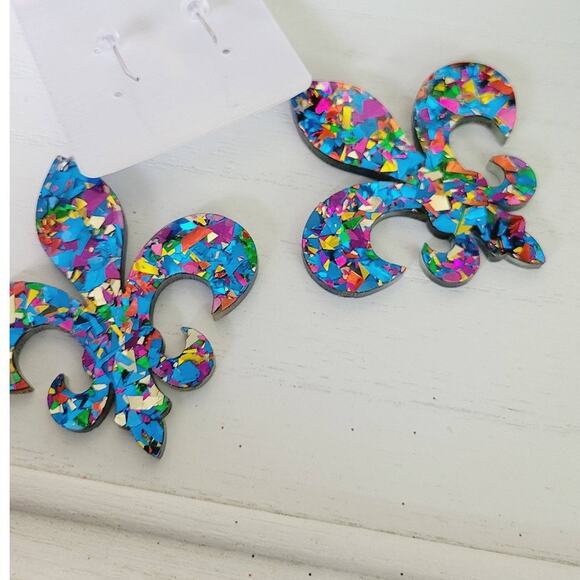 Confetti Mardi Gras Fleur De Lis Dangle Earrings - Picture 3 of 3